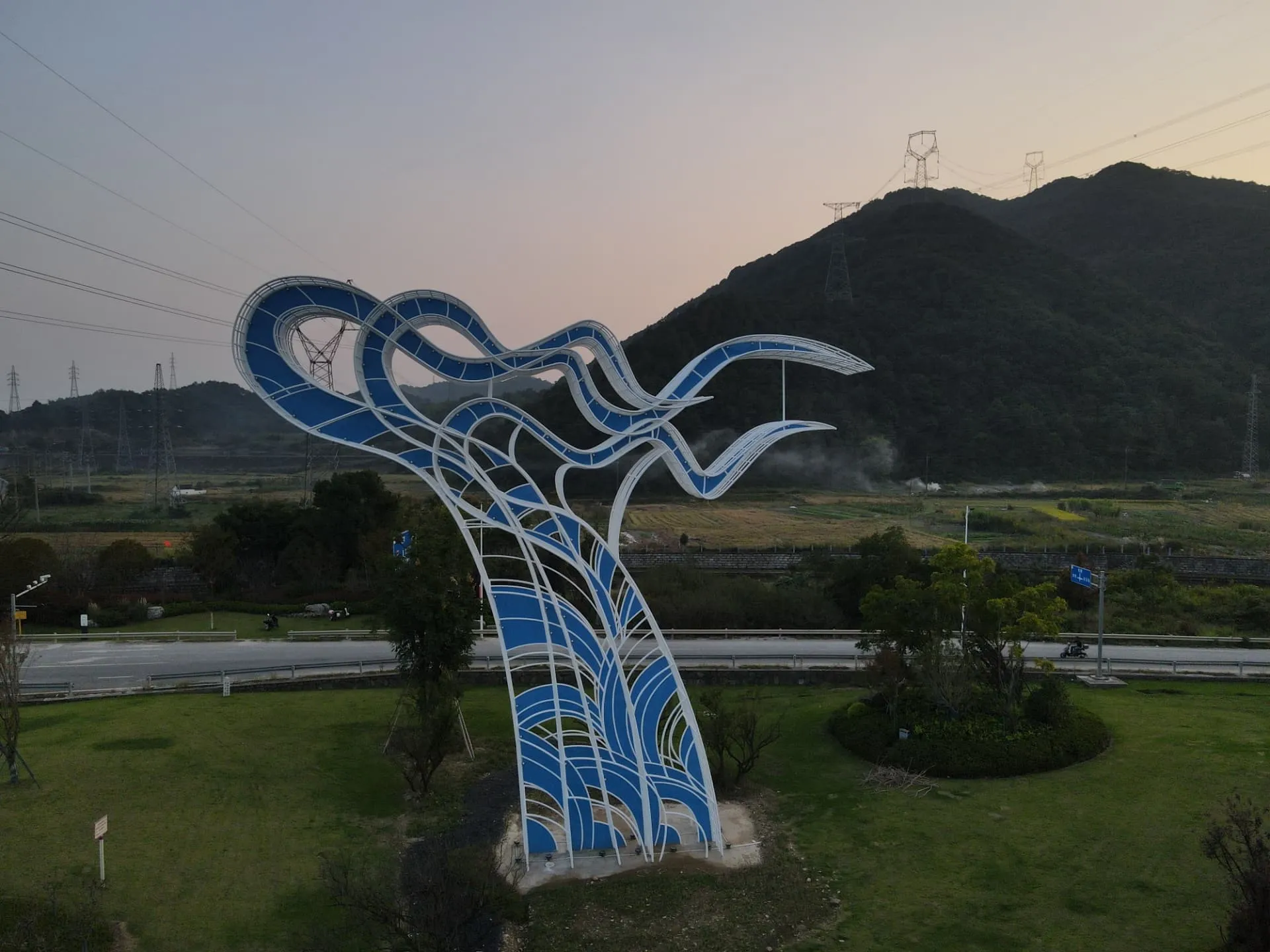 奉化江来